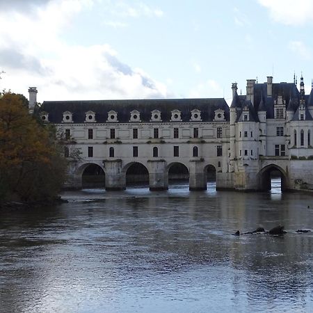 Traînefeuilles - Chambres d'hôtes Le Controis-en-Sologne Exterior foto
