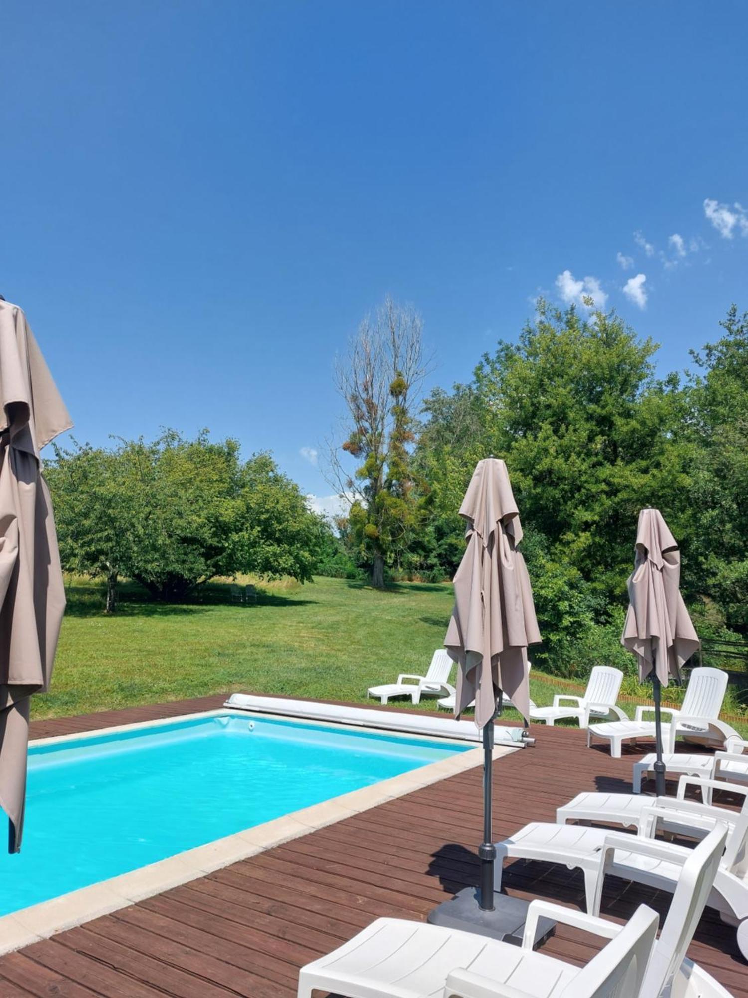Traînefeuilles - Chambres d'hôtes Le Controis-en-Sologne Exterior foto